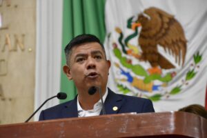 Juan Rubio Gualito se compromete a impulsar leyes en favor de las y los trabajadores